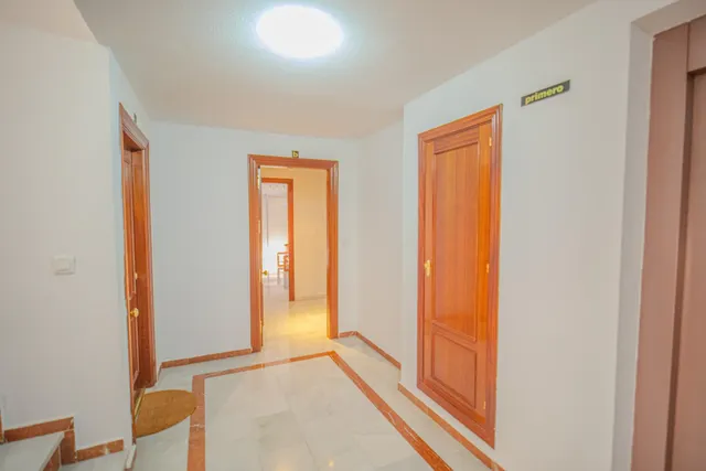 PISO EN CALLE EMILIA PARDO BAZAN 8 — 41