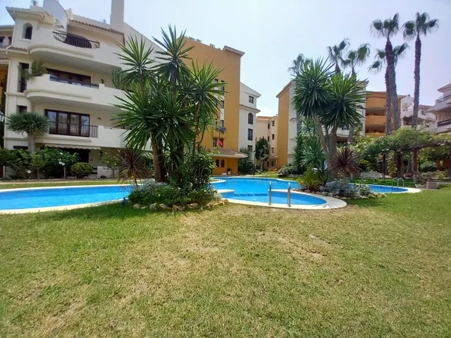ÁTICO CON VISTAS AL MAR, TERRAZA Y SOLÁRIUM PRIVADO EN PANORAMA PARK, PUNTA PRIMA — 28