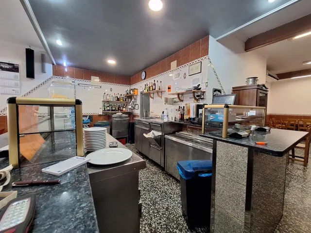 Restaurante listo para trabajar junto al parc europa de Barberà del Vallès — 6