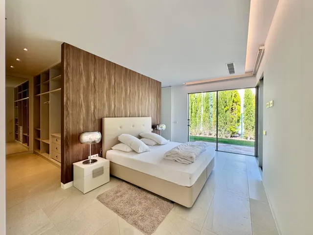 Villa 3 habitaciones 200m² en venta - Las Colinas Golf — 28
