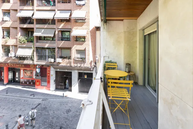 ✨ EXCLUSIVA VIVIENDA REFORMADA EN PLAZA MARIANA PINEDA — 14