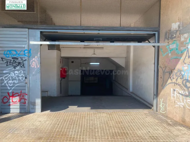 PLAZA DE PARKING EN EL CENTRO DE SANT PERE DE RIBES - foto 2