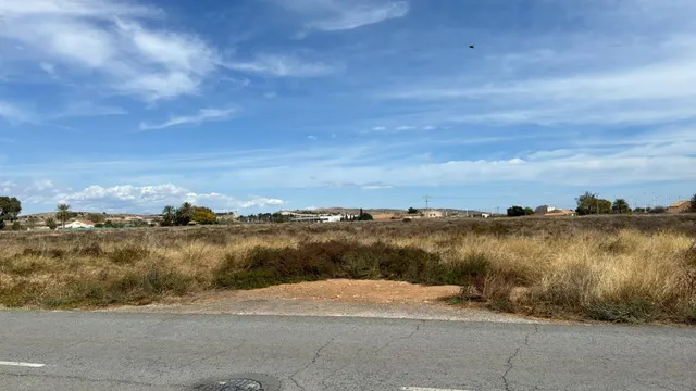 SUELO URBANO - PRÓXIMA URBANIZACIÓN cerca IFA — 3