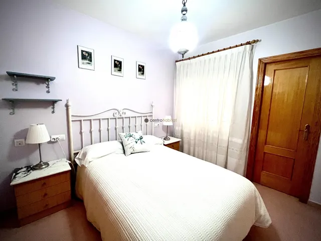 Vivienda con gje y terraza zona gran avenida — 16