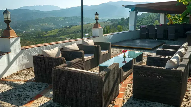 Hotel 17 habitaciones 832m² en venta - South of spain — 39