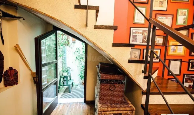 Casa en el centro peatonal, estilo rústico, totalmente rehab