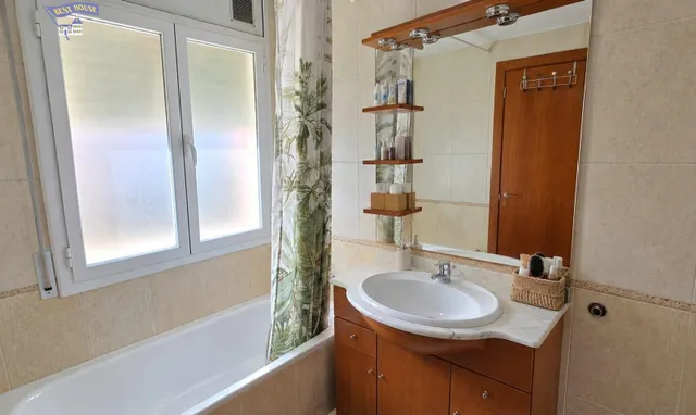 Piso con piscina comunitaria y gran potencial en la torreta 3 la roca del valles — 8