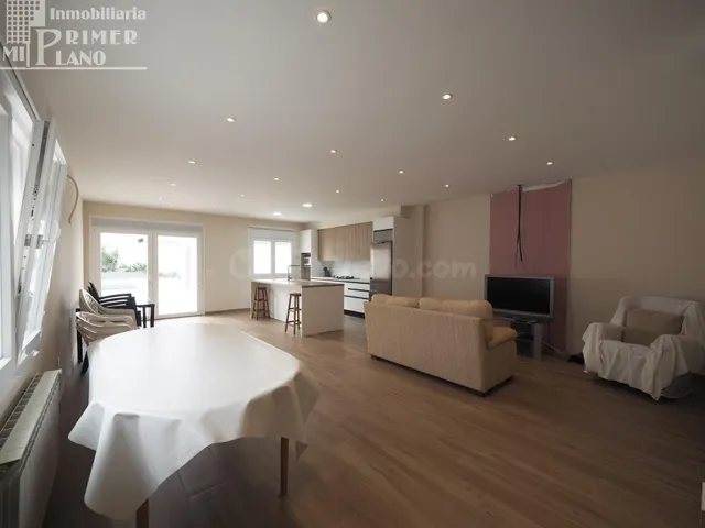 Espectacular Casa Tipo Chalet con Piscina Privada en Tomelloso — 3