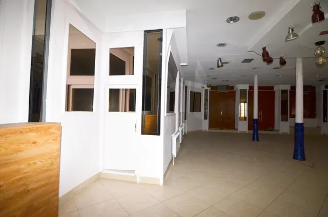 Urbis te ofrece un local comercial en venta en Béjar, Salamanca. — 10