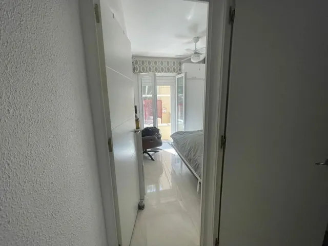 Apartamento 1 habitación 30m² en venta - Urbanizaciones — 15