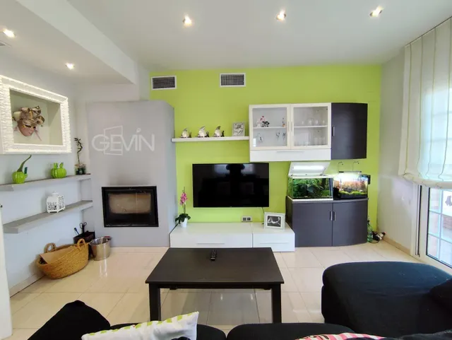 Casa unifamiliar en venta en Sentmenat — 11
