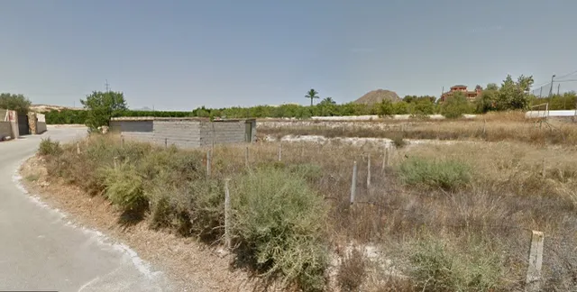 VENTA PARCELA EDIFICABLE EN EL REBOLLEDO ALICANTE