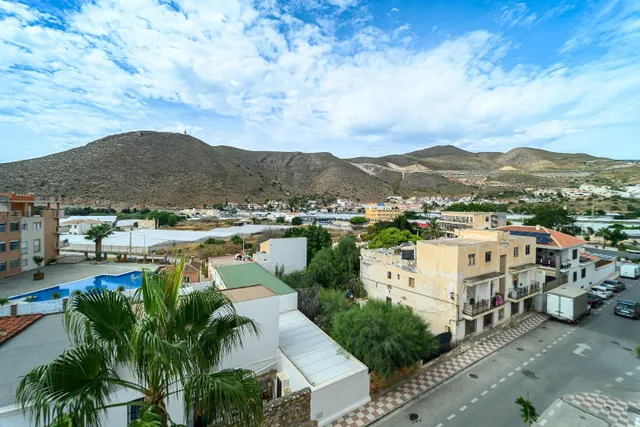 Estupendo piso en venta ubicado en Castell de Ferro — 6