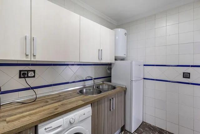 PISO CON LICENCIA TURISTICA EN CALLE NAVAS — 7