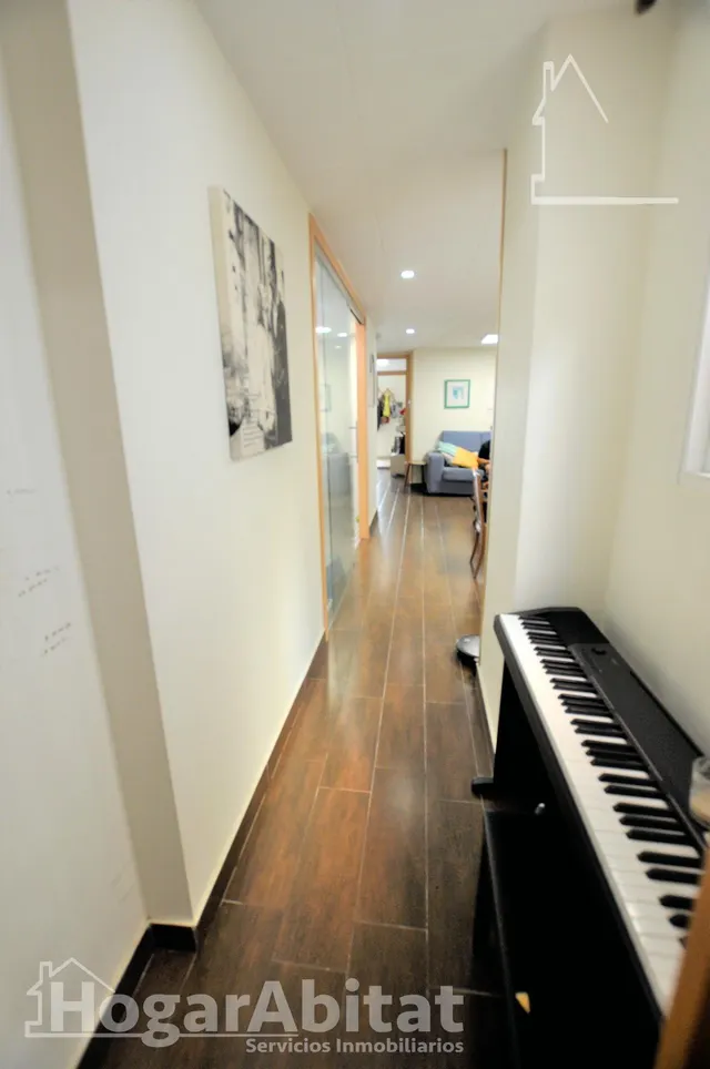 ¡magnífica casa! reformada y luminosa con dos terrazas y garaje — 50