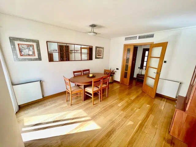 Muy buen piso de 4 Dorm. en Av. Oscar Espla — 6