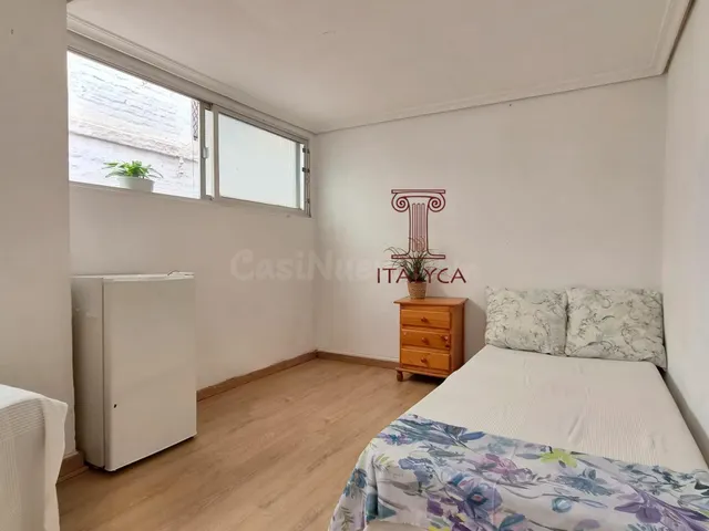 Estudio en calle Santiago - foto 4