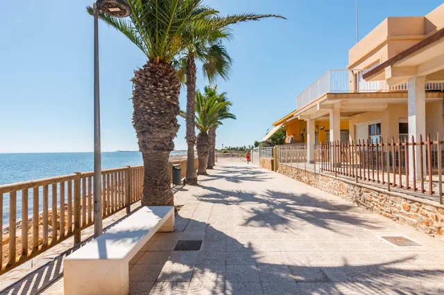 Dúplex en venta en El Mojón, Pilar de la Horadada por €240,000 — 41