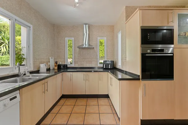 Chalet 4 habitaciones 223m² en venta - South of spain — 10