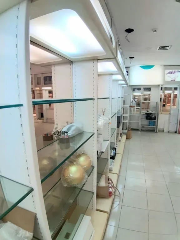 Local comercial en Alquiler en Vigo Pontevedra — 11