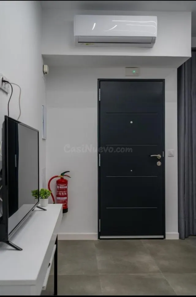 Loft junto al C.C El Arcangel con proyecto de vivienda aprobado. — 3