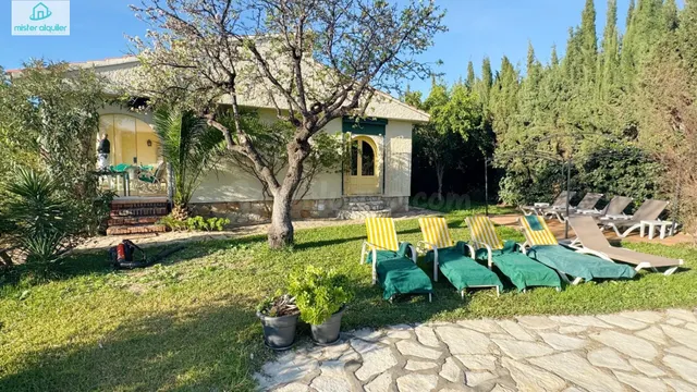 VIVIENDA EXCLUSIVA CON PISCINA, HUERTO Y PISTA PRIVADA DE BA - foto 2