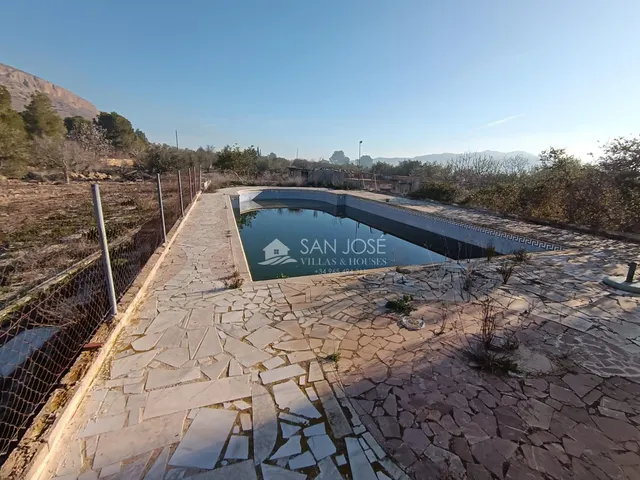 VENTA DE CHALET EN HONDON DE LAS NIEVES, ZONA LA SOLANA — 14