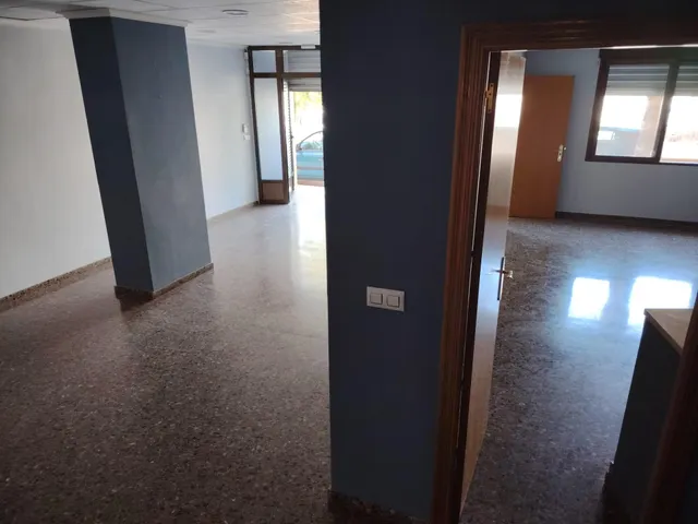 Local comercial en perfecto estado para desarrollar actividad — 16