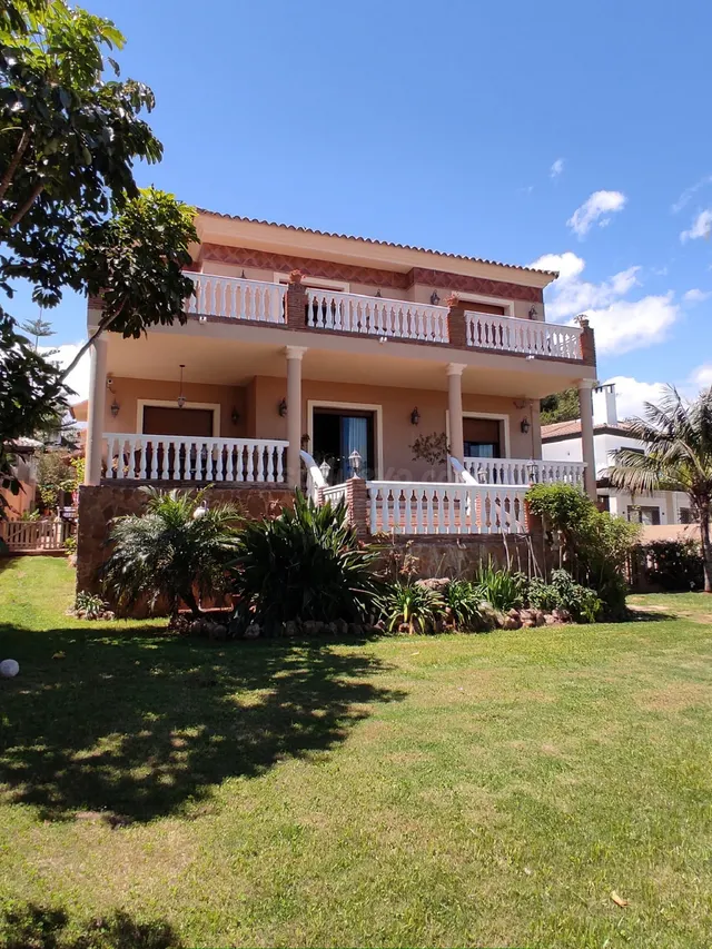 Chalet 4 habitaciones 520m² en venta - Riviera del sol