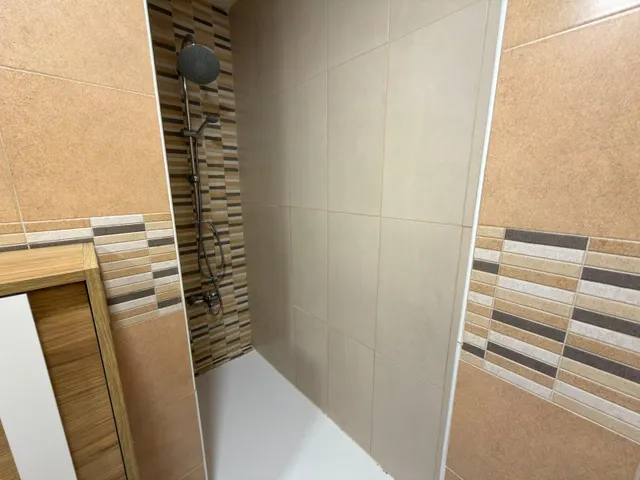 Espacioso y Moderno Piso Reformado en Altozano, Alicante - ¡Tu Nuevo Hogar Te Espera! — 10