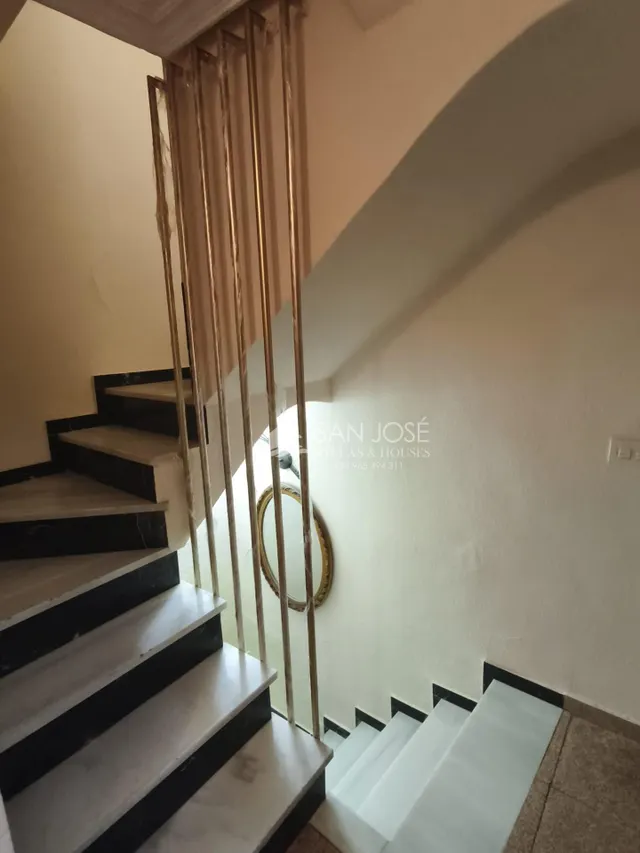VENTA DE CASA EN ASPE, ZONA CENTRO — 32