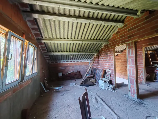 CASA EN VENTA PARA REFORMAR EN LAMPON — 18
