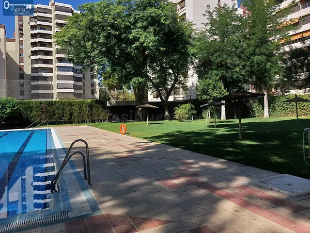 PISO EN LA URBANIZACIÓN DE EL BOSQUE - foto 5