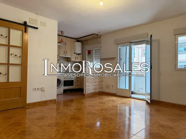 MAGNIFICO PISO EN CALLE CARABELOS — 14