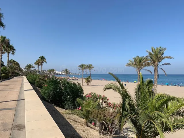 Plazas de garaje a la venta en Mojacar playa. - foto 2