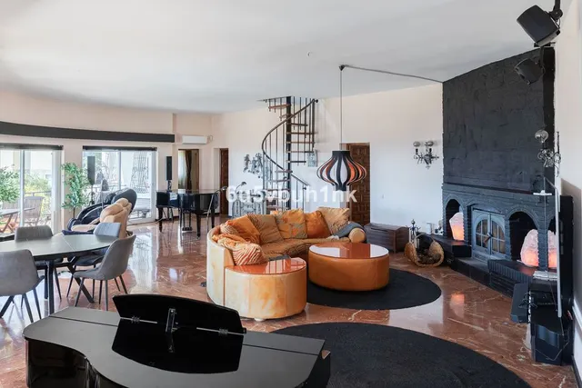 Chalet 4 habitaciones 300m² en venta - Centro — 10
