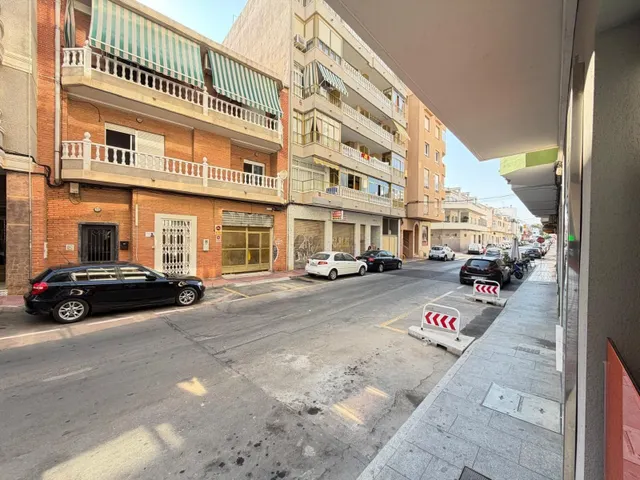 Apartamento 1 habitación 60m² en venta - Estacion de autobuses — 46