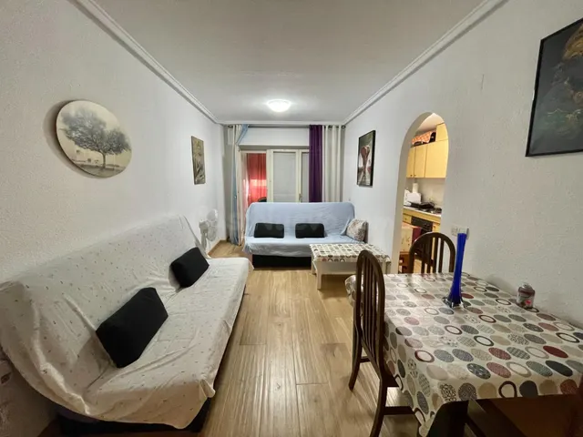 COQUETO APARTAMENTO EN TORREVIEJA — 2