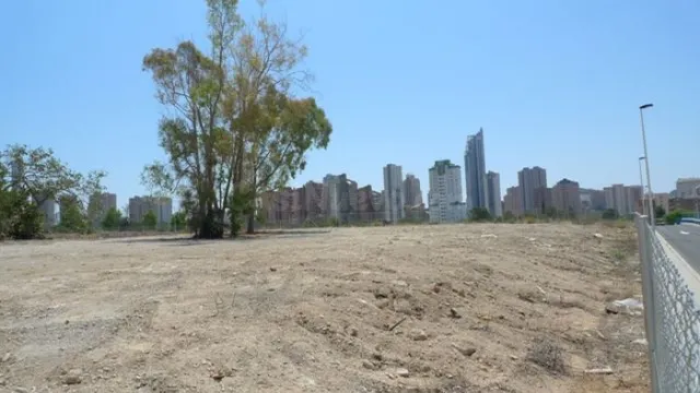 Terreno industrial en venta - Cala de Finestrat - foto 3