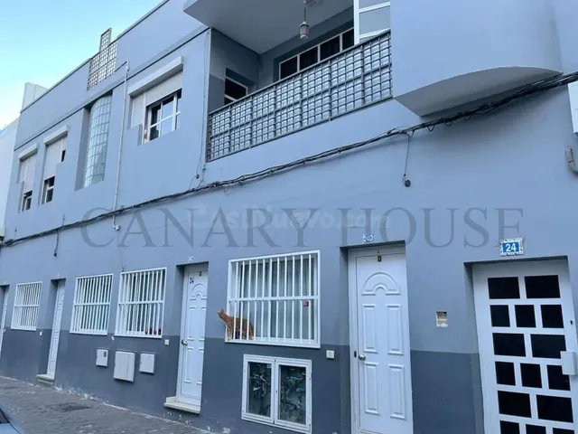 En venta las viviendas de un edificio, Arguineguin, Gran Can