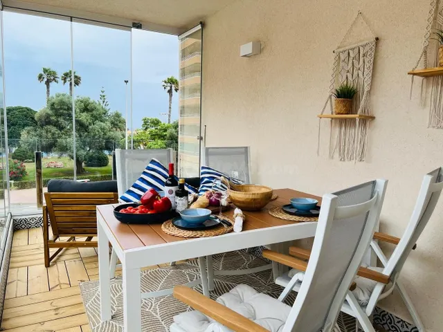 Piso 2 dormitorios en venta en Torrevieja centro - foto 4
