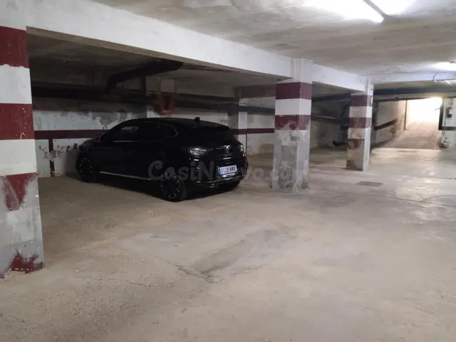 ALG115 - PLAZA RAYADA DE 11M2 EN PRIMER SOTANO EN CALLE MONT - foto 2