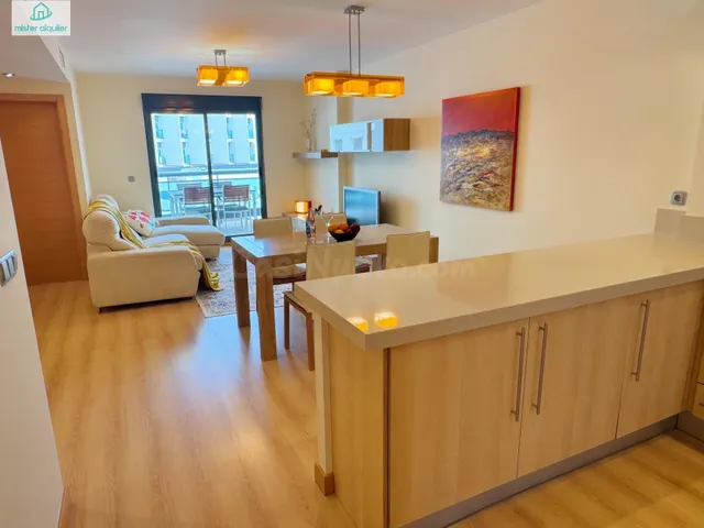 APARTAMENTO DE LUJO A UNOS METROS DEL MAR EN LA EXCLUSIVA UR - foto 5