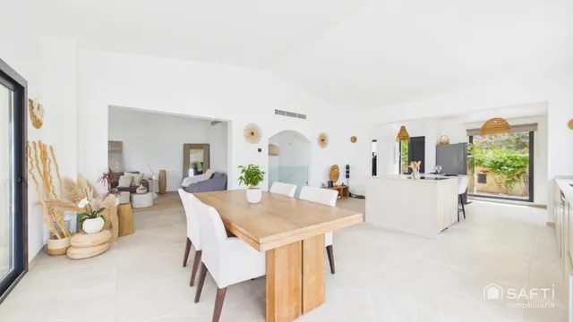 Algunas casas se visitan… otras se sienten — 15