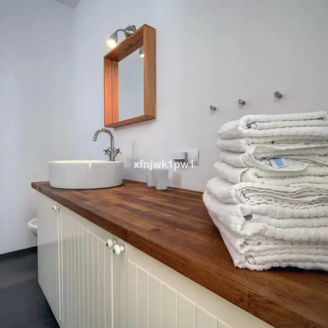 Chalet 6 habitaciones 661m² en venta - Costa del Sol — 46