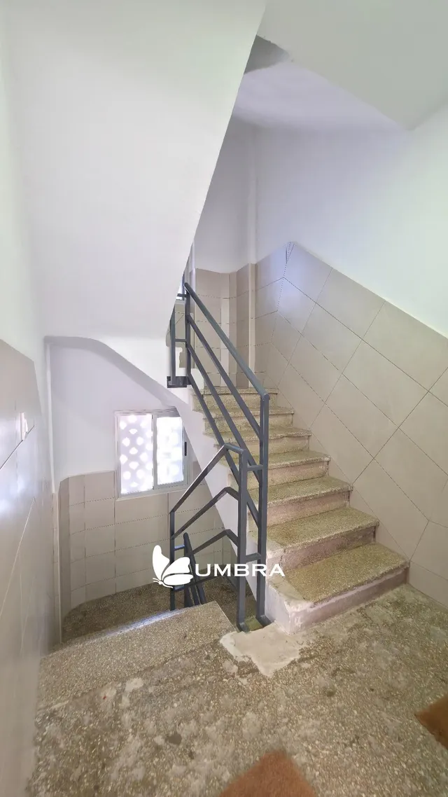 Piso reformado de 3 dormitorios con balcón | la plata, jerez — 8