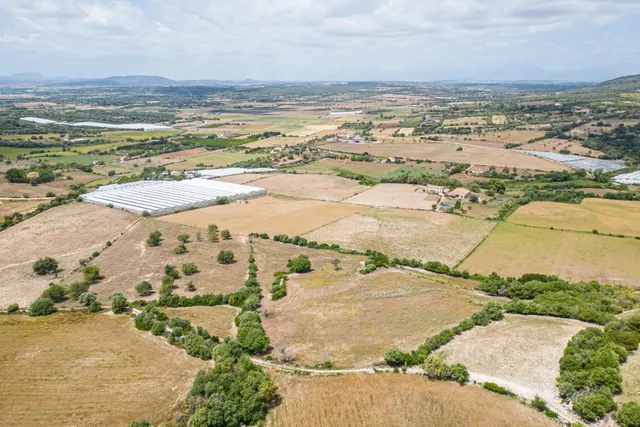Suelo Rústico Urbanizable de 76.125 m2 — 10