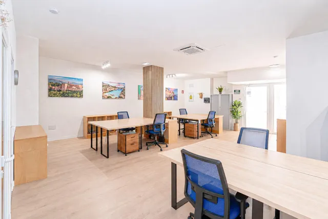 Se vende local reformado en el Fortí — 17