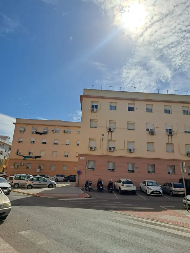 ZONA CARLOS III – SAN FERNANDO - ¡PISO CON 3 habitaciones MUY LUMINOSO! — 38