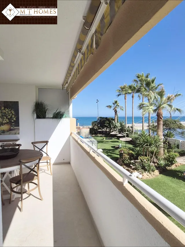 PISO JUNTO AL MAR CON VISTAS TOTALMENTE RENOVADO — 22